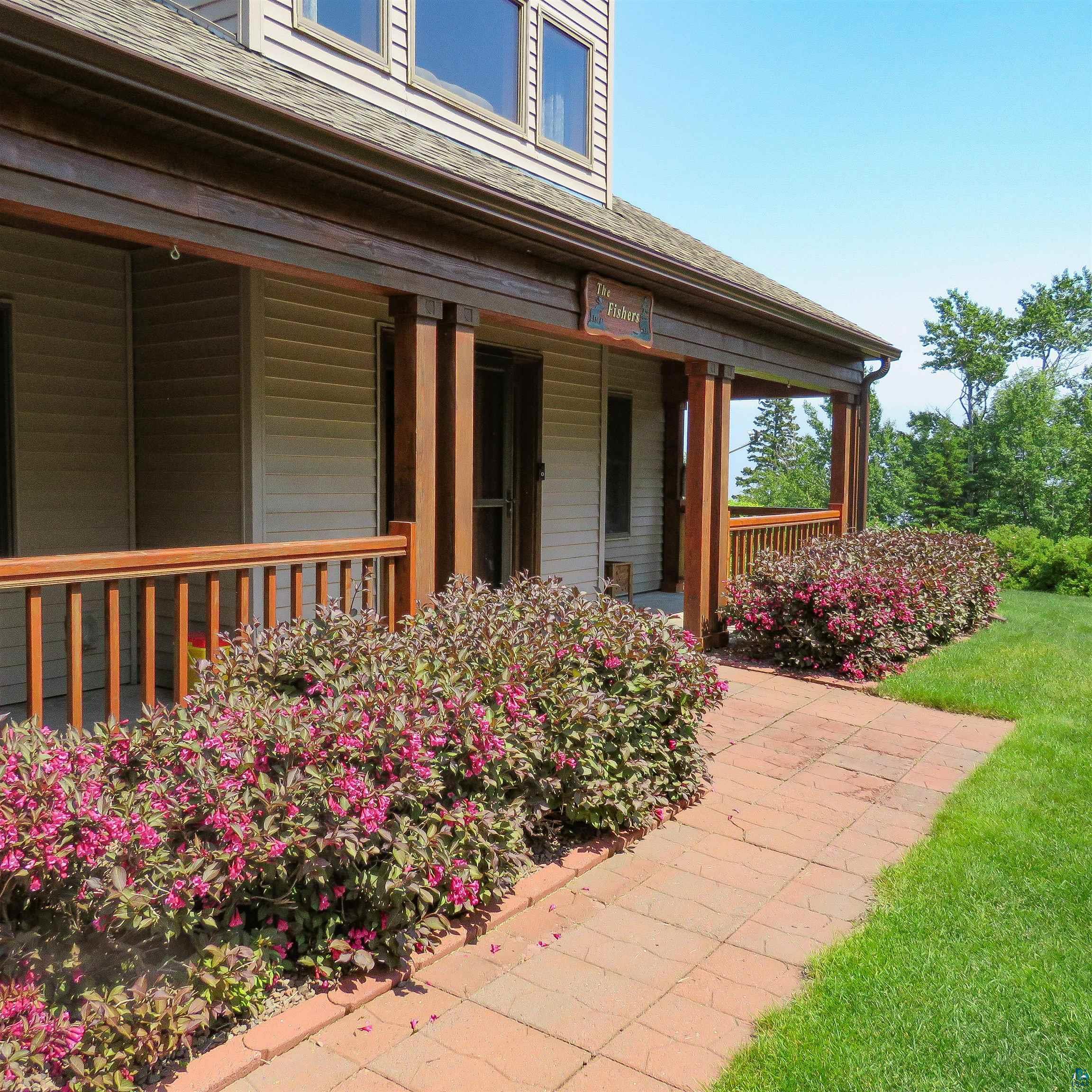 6423 Little Marais Road Silver Bay, MN 55614 - Photo 6 of 71 Gallery Image 6