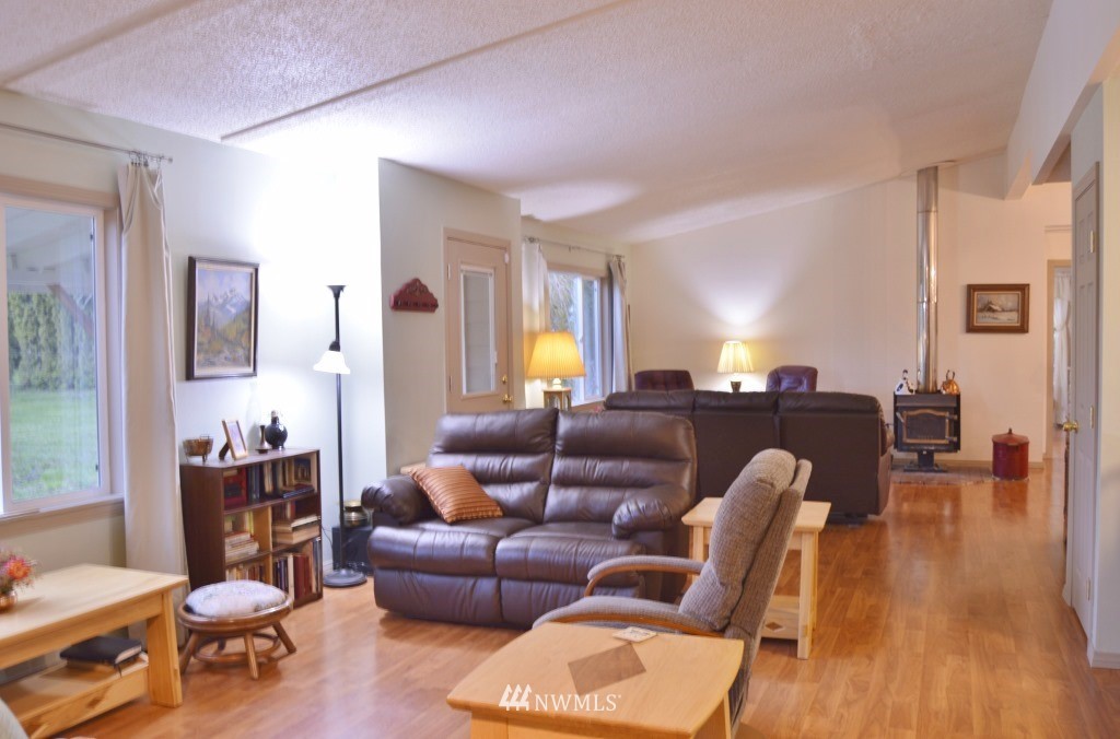 157 Morris Road Randle, WA 98377 - Photo 6 of 25 Gallery Image 6