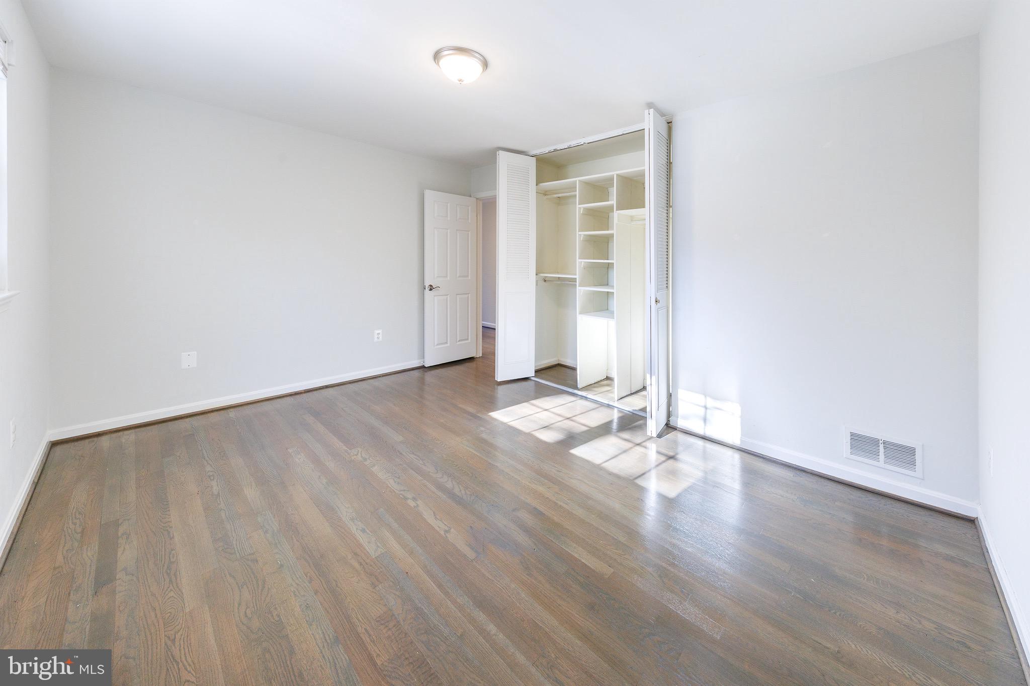 6800 Quebec Court Springfield, VA 22152 - Photo 31 of 44 Bedroom 4