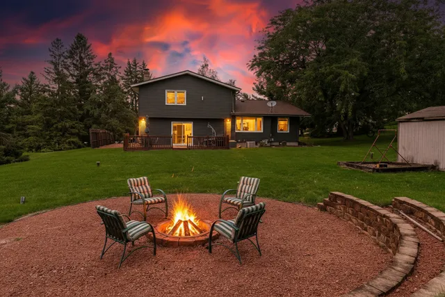 $579,000 | N41W33425 Nashotah Road, Nashotah, WI 53058