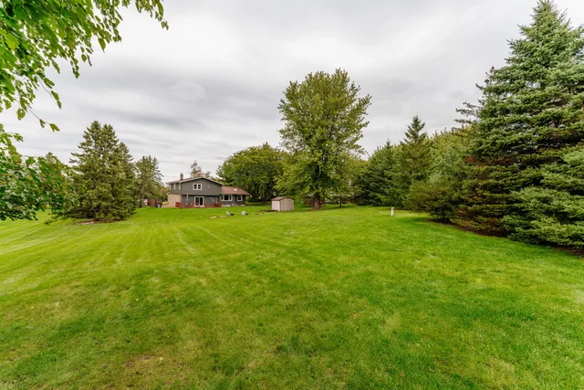 $579,000 | N41W33425 Nashotah Road, Nashotah, WI 53058