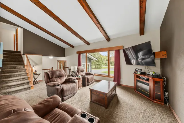 $579,000 | N41W33425 Nashotah Road, Nashotah, WI 53058