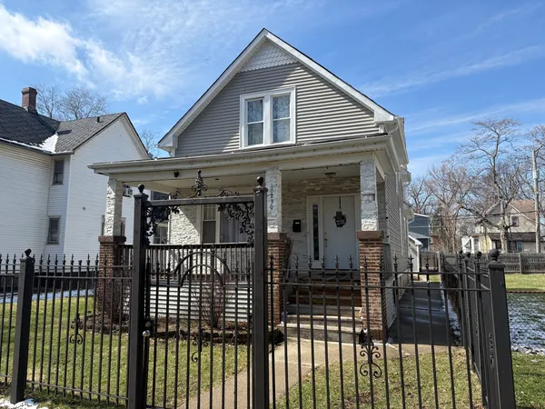 $181,000 | 10230 South Parnell Avenue, Chicago, IL 60628