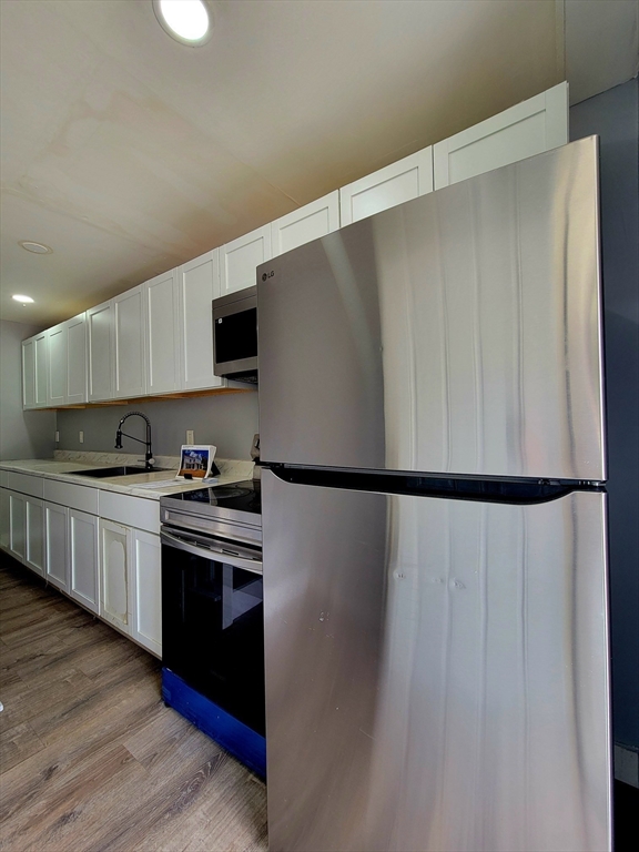 136 Commonwealth Road, Unit 2 Wayland, MA 01778 - Photo 2 of 20