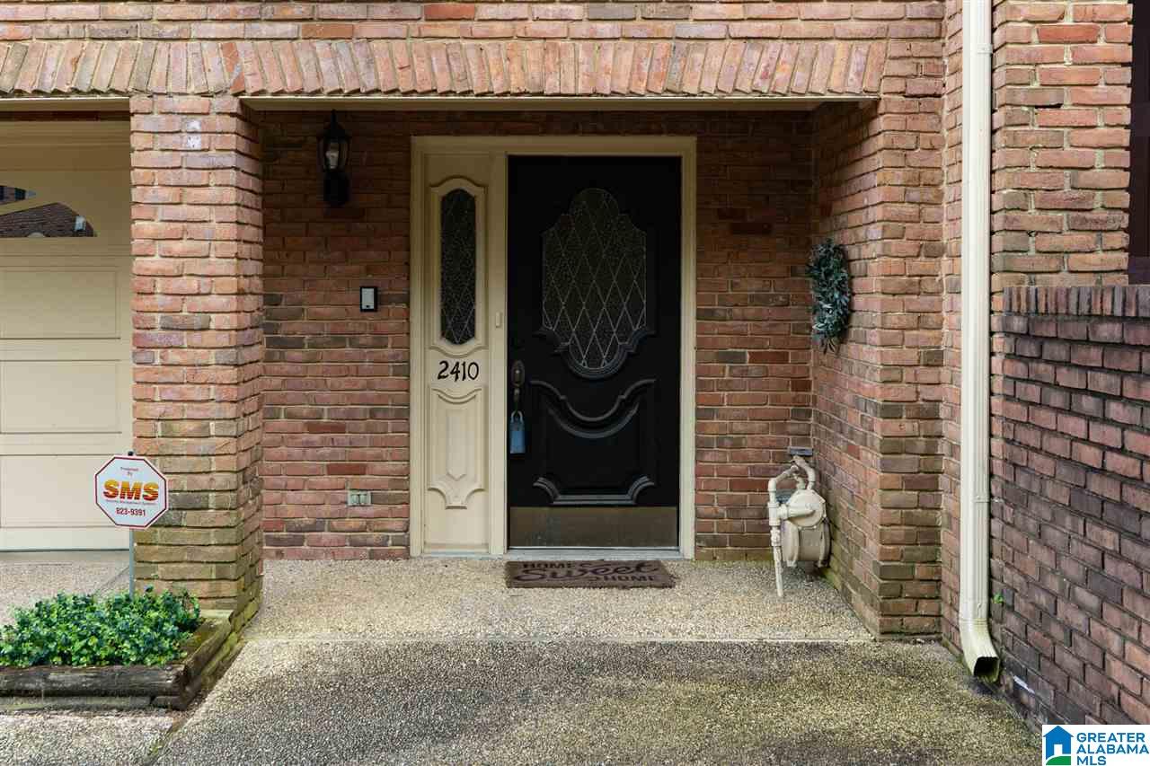 2410 Richelieu Lane Birmingham, AL 35216 - Photo 3 of 34