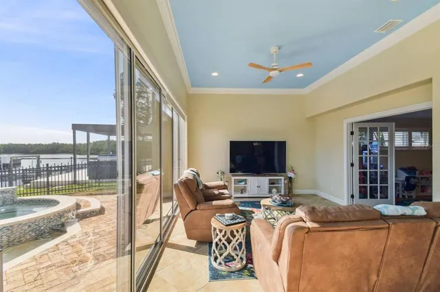$1,745,000 | 1336 51st Avenue Northeast, St. Petersburg, FL 33703