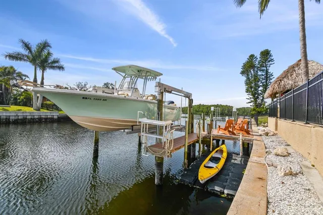 $1,745,000 | 1336 51st Avenue Northeast, St. Petersburg, FL 33703