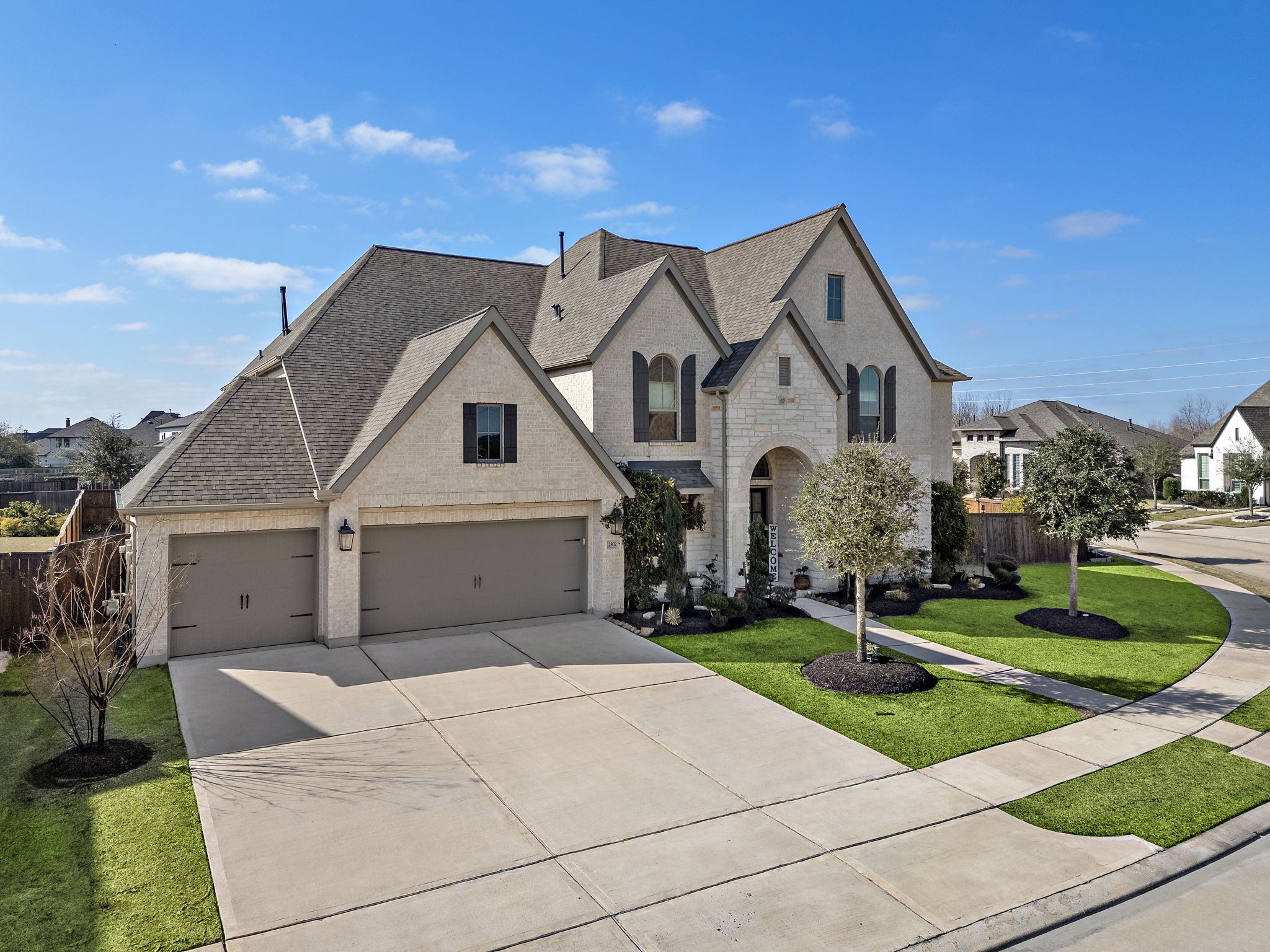 2802 Merlin Way Katy, TX 77493 - Photo 2 of 42