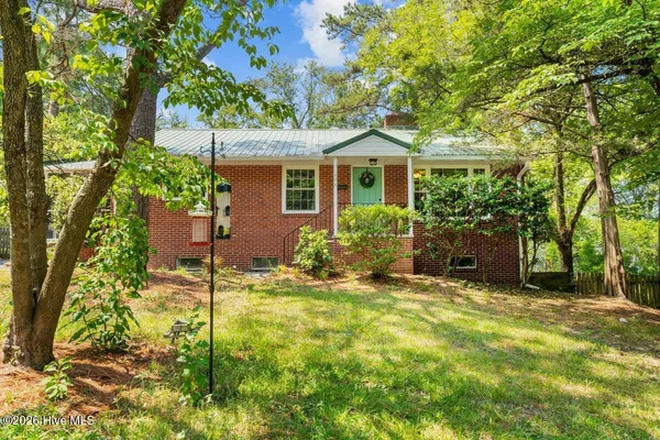 $275,000 | 405 Elm Street, Aberdeen, NC 28315