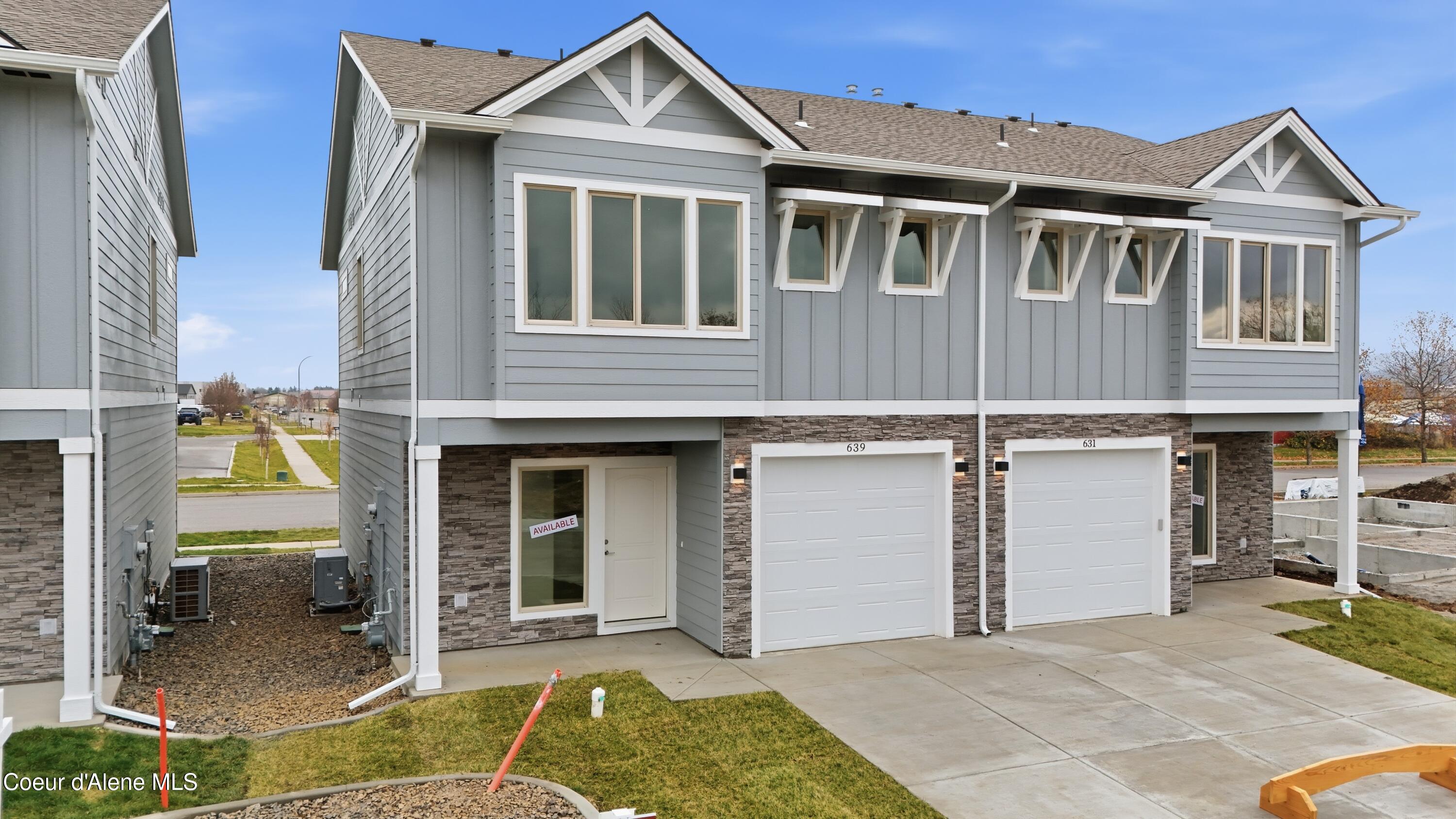 639 North Creative Way Post Falls, ID 83854 - Photo 2 of 20 Exterior Elevation