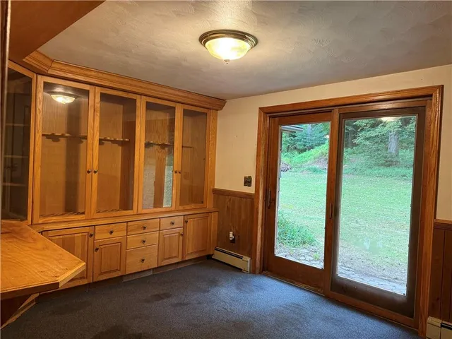 $425,000 | 698 Austin Boulevard, Acme, PA 15610