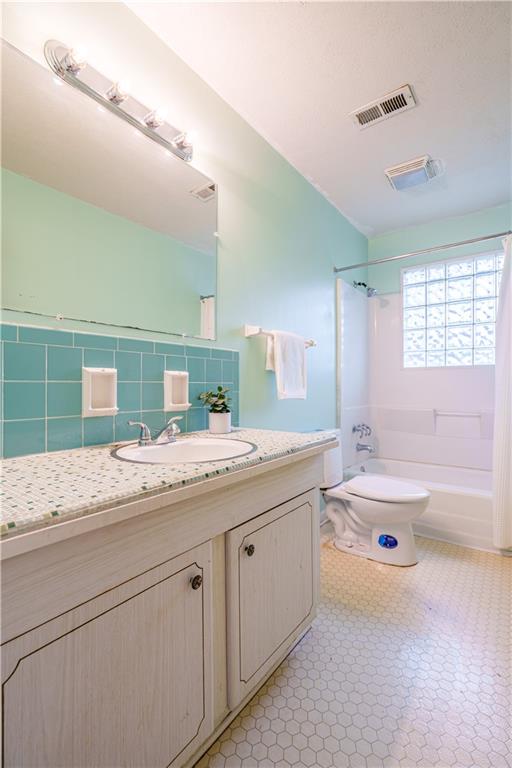 8054 Lieber Road Indianapolis, IN 46260 - Photo 28 of 42 Gallery Image 28