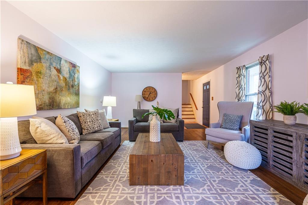 8054 Lieber Road Indianapolis, IN 46260 - Photo 6 of 42 Gallery Image 6