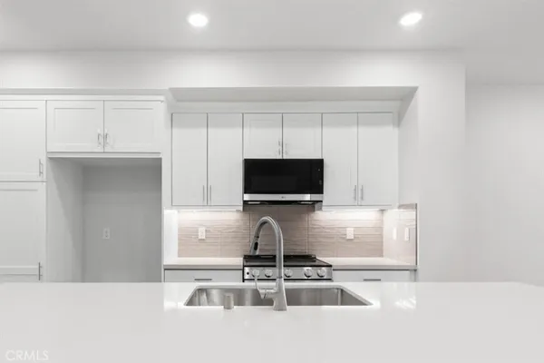 $781,990 | 4005 Valley Oak Lane, Unit D, El Monte, CA 91733