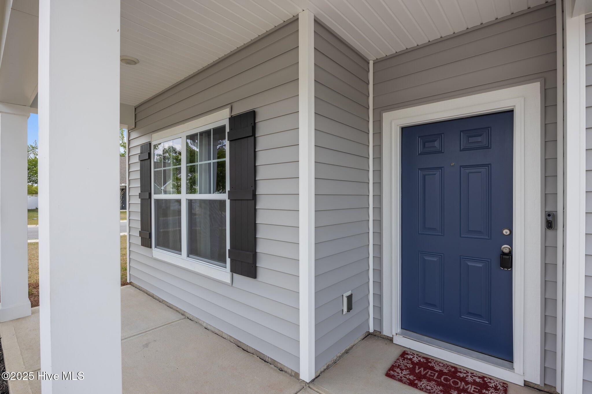 1008 Rodanthe Drive New Bern, NC 28562 - Photo 38 of 50 Covered Front Porch