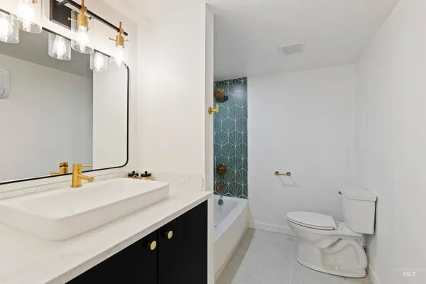 $1,200,000 | 1224 East Hays Street, Boise, ID 83712