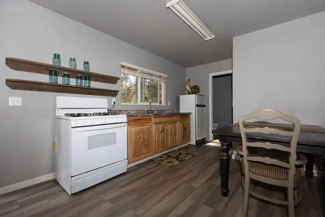 $950,000 | 10070 Swiss Ranch Road, Mountain Ranch, CA 95246