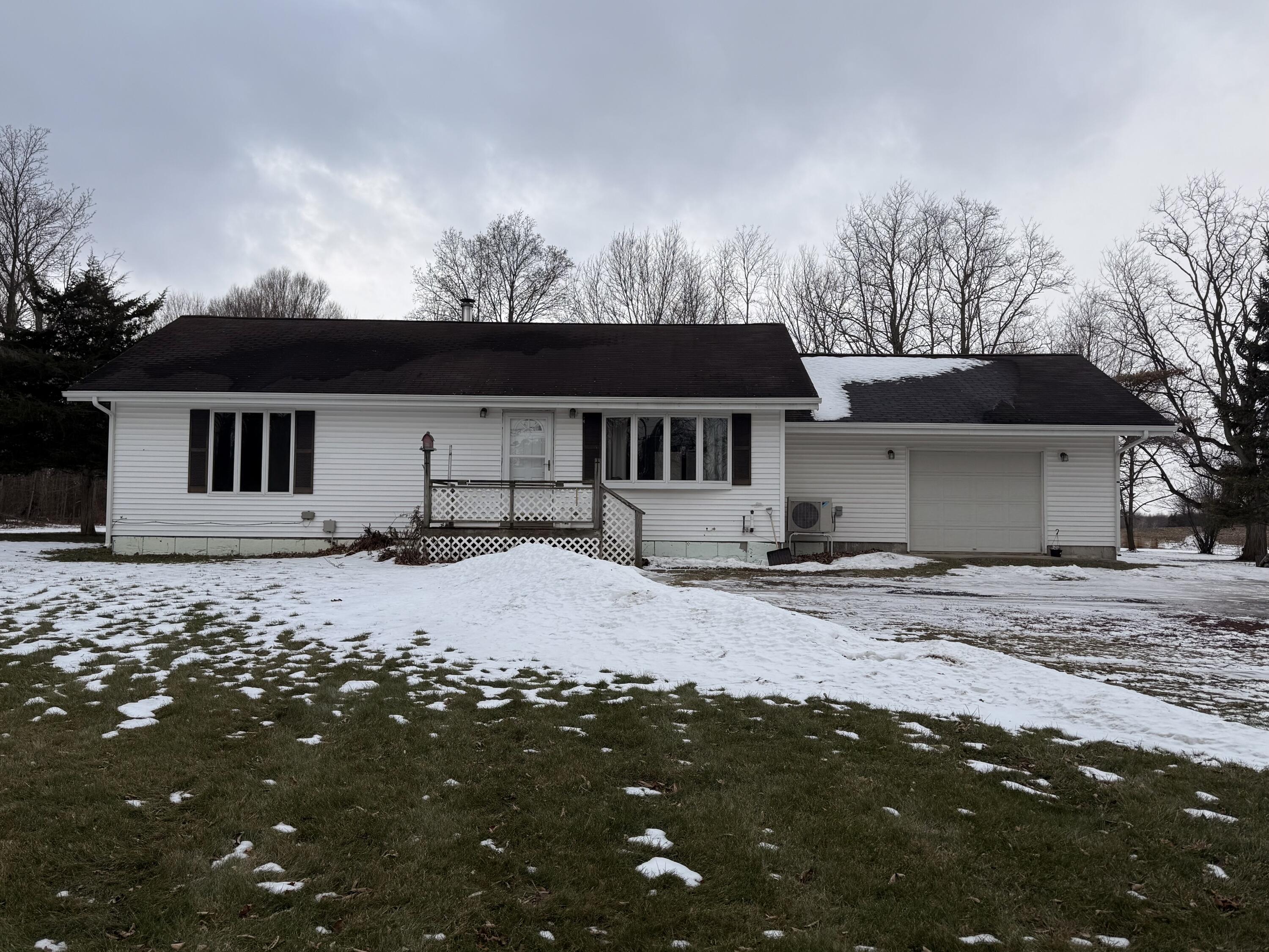77 Dickson Point Road Plattsburgh, NY 12901 - Photo 2 of 26