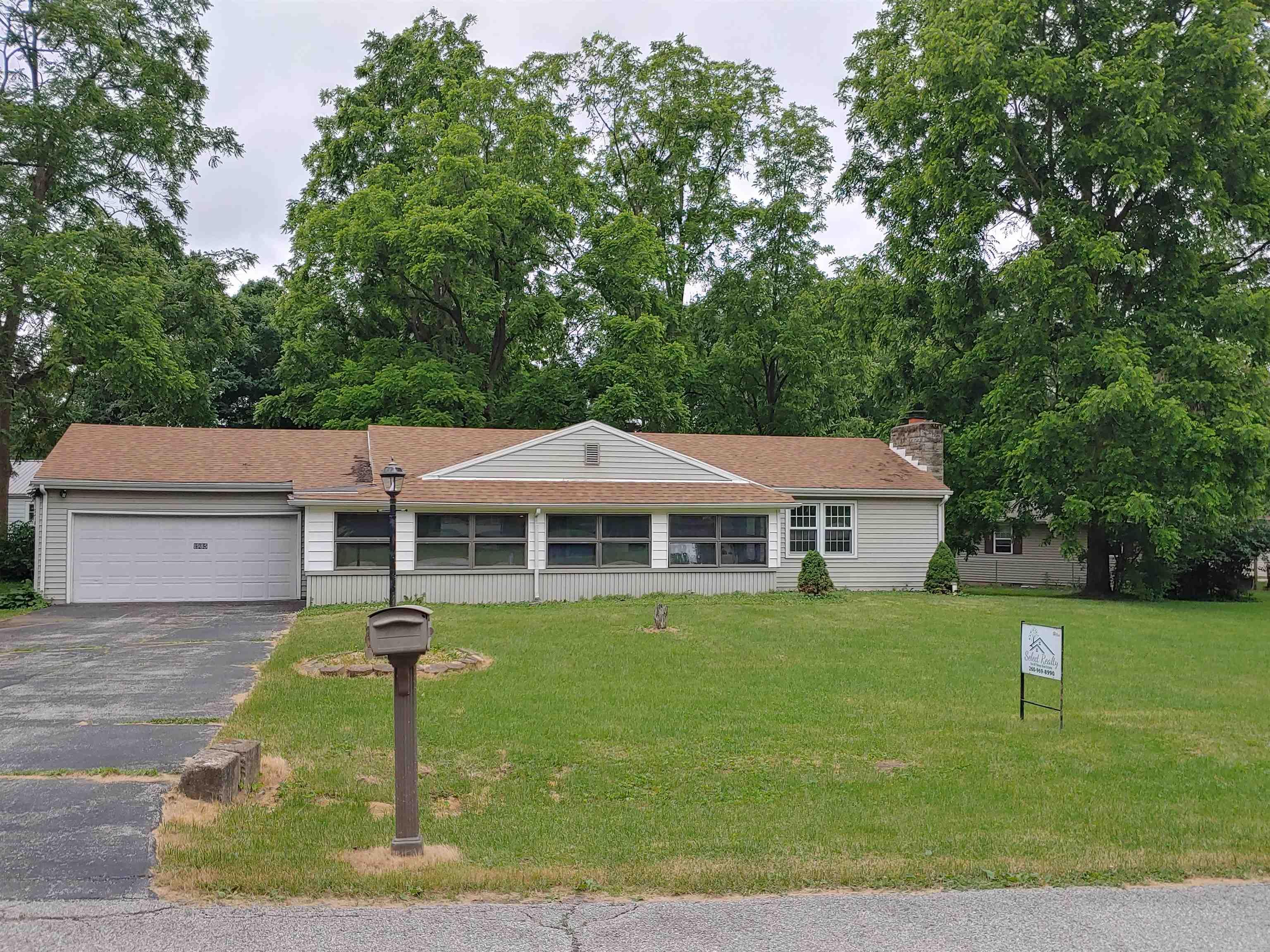 1985 West Weaver Road Marion, IN 46952 - Photo 4 of 34 Gallery Image 4