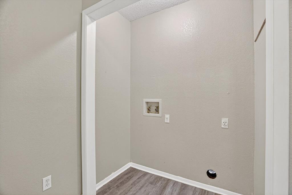 119 Del Rio Avenue, Unit C Benbrook, TX 76126 - Photo 9 of 17