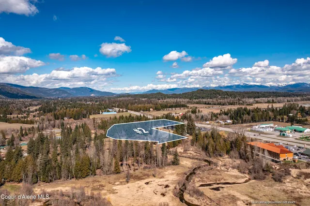 $1,059,000 | 477504 Highway 95, Ponderay, ID 83852