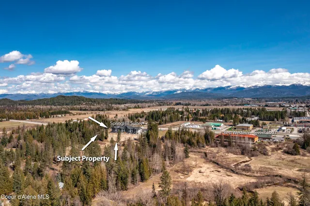 $1,059,000 | 477504 Highway 95, Ponderay, ID 83852