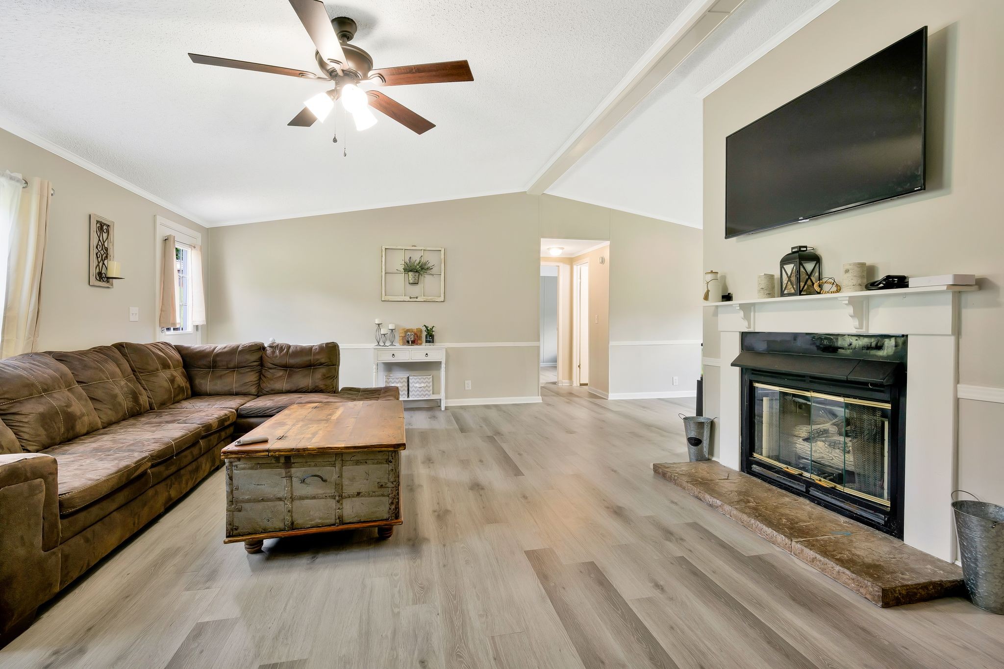 1005 Brummit Road Charlotte, TN 37036 - Photo 6 of 29 Gallery Image 6