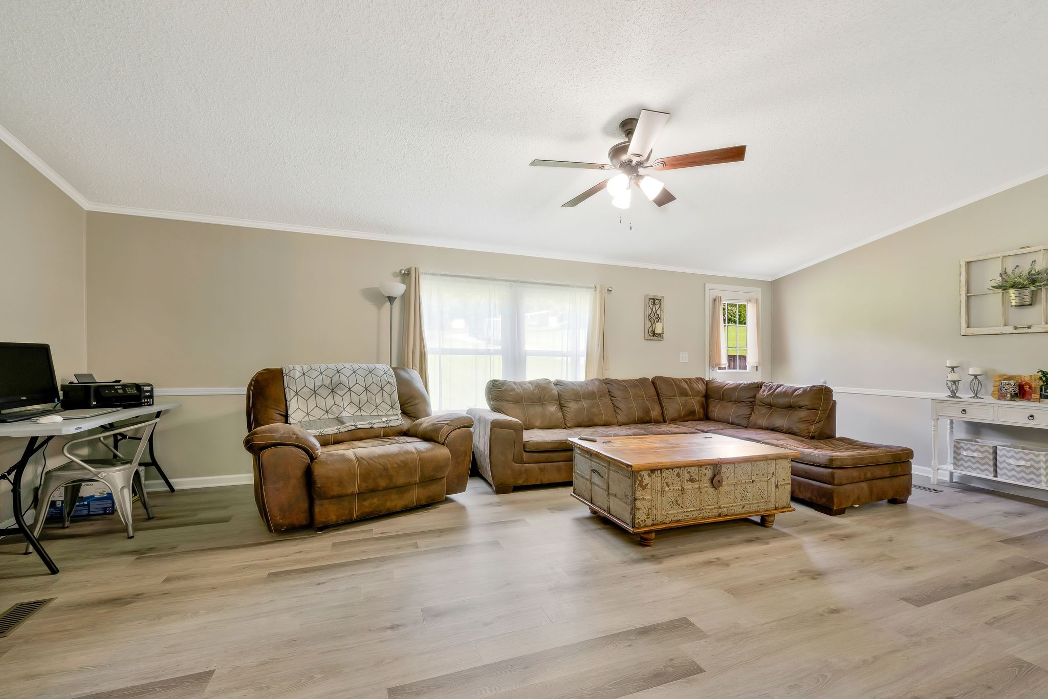 1005 Brummit Road Charlotte, TN 37036 - Photo 7 of 29 Gallery Image 7