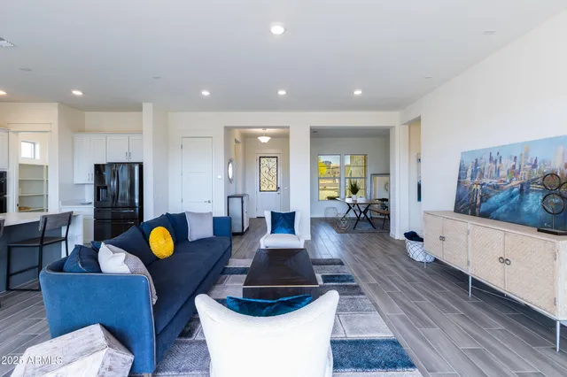 $795,000 | 562 North Sun Road, Apache Junction, AZ 85119