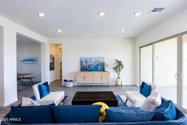 $795,000 | 562 North Sun Road, Apache Junction, AZ 85119