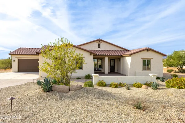 $795,000 | 562 North Sun Road, Apache Junction, AZ 85119