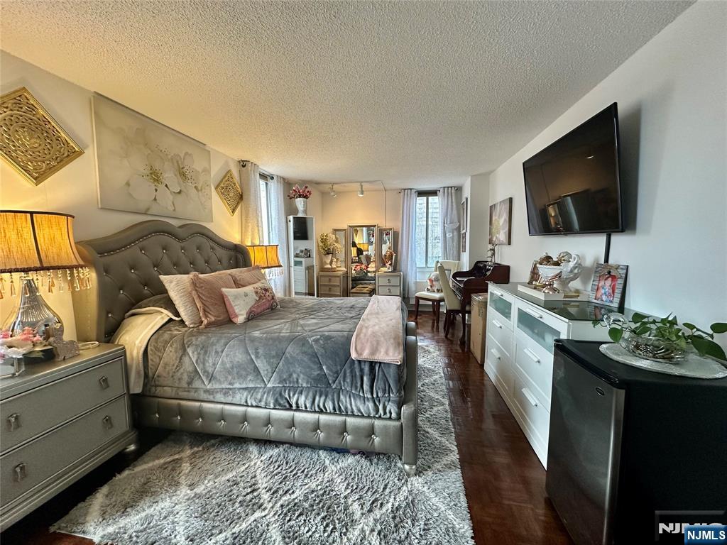 160 Overlook Avenue, Unit 2D Hackensack, NJ 07601 - Photo 19 of 28