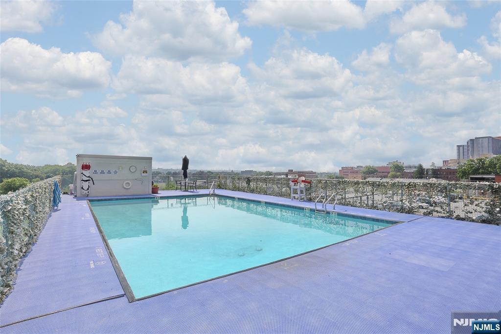 160 Overlook Avenue, Unit 2D Hackensack, NJ 07601 - Photo 28 of 28