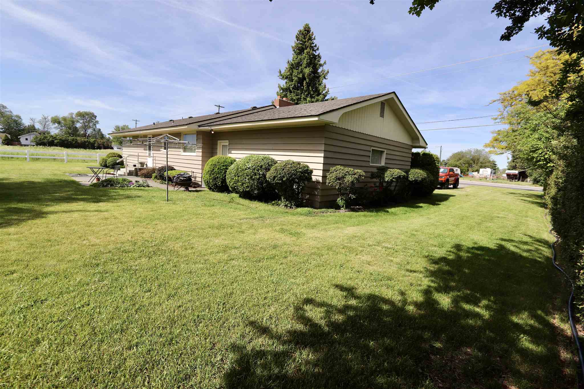 2104 North Barker Road Spokane Valley, WA 99016 - Photo 9 of 32 Gallery Image 9