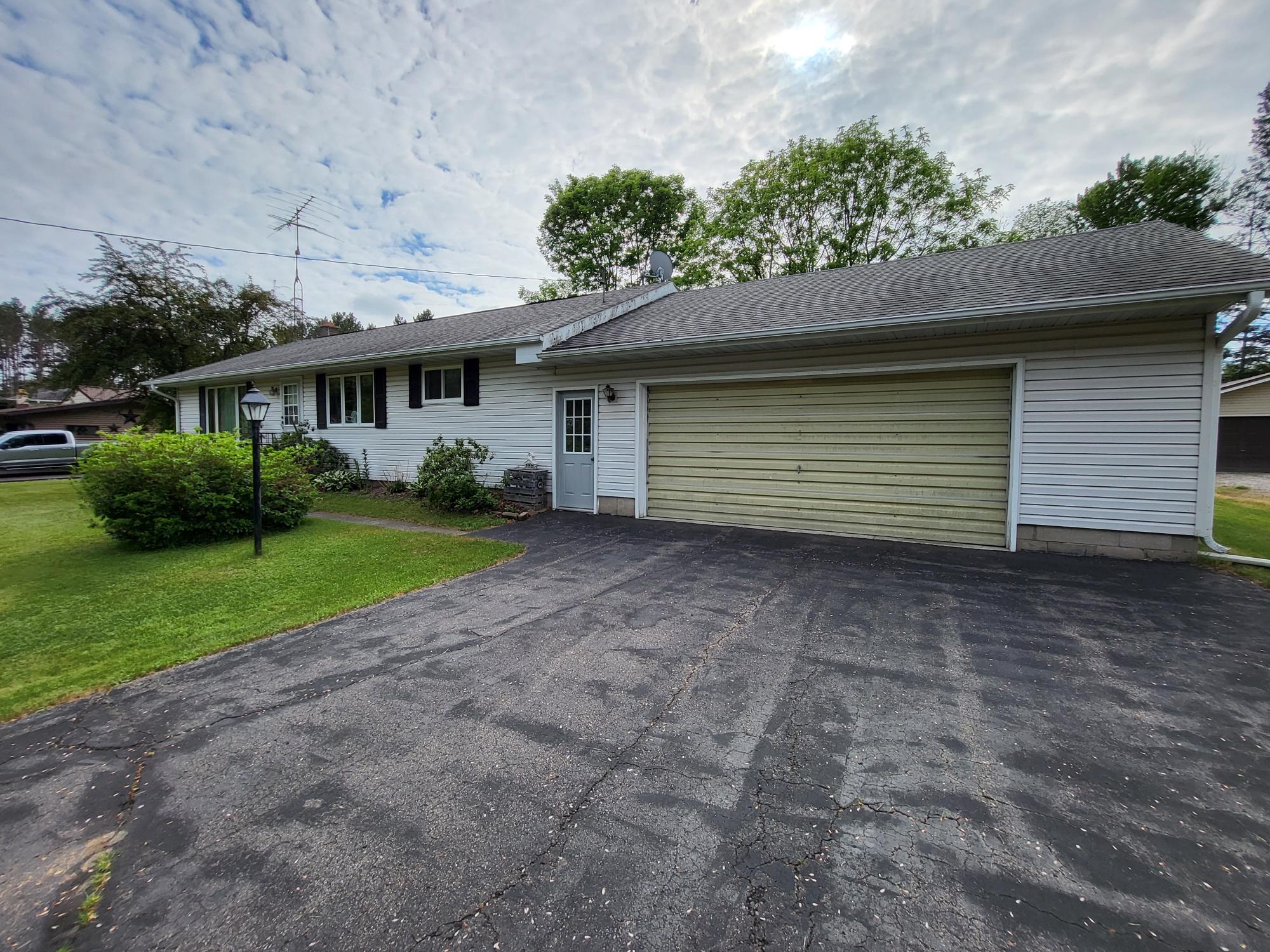 5243 West Silver Lake Road Laona, WI 54541 - Photo 13 of 34 Gallery Image 13