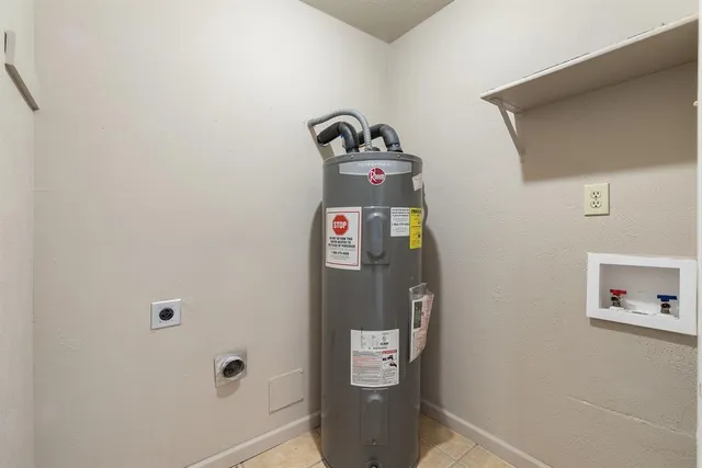 a close view of door lock