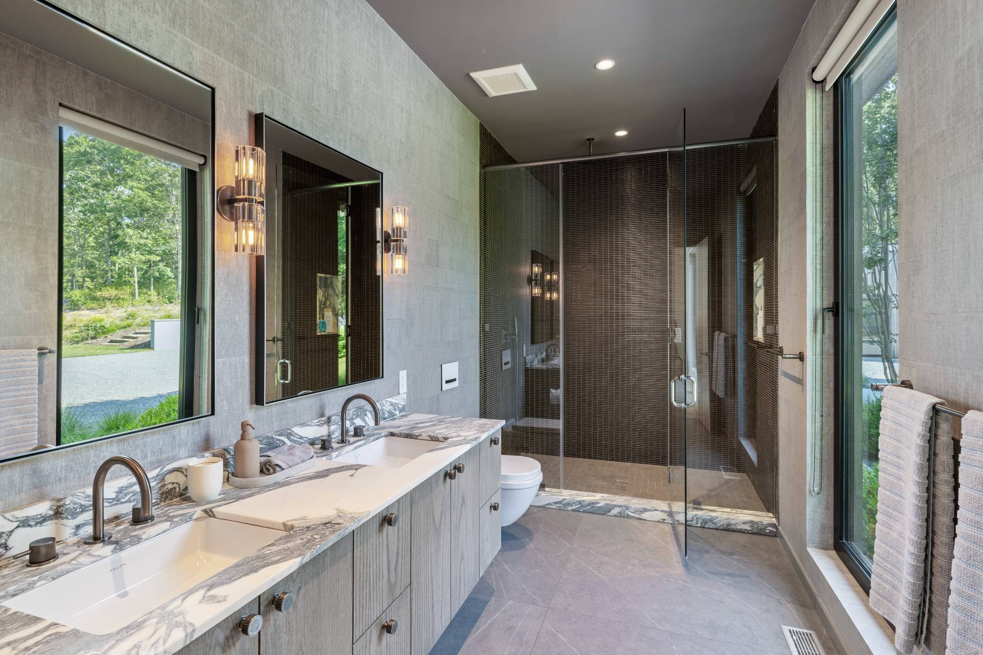 220 2 Holes Water Road East Hampton, NY 11937 - Photo 22 of 30
