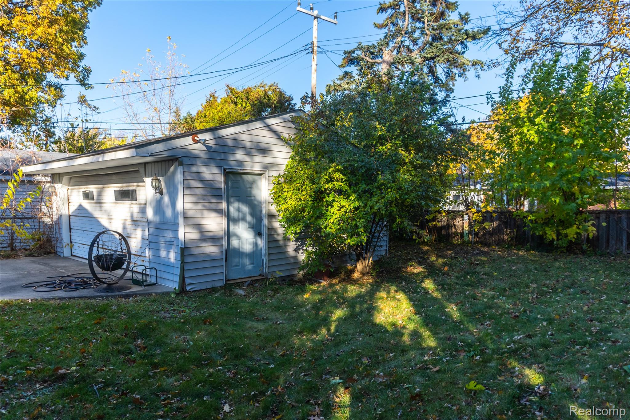 1846 North Gulley Road Dearborn, MI 48128 - Photo 32 of 32 N GulleyRd_1846_Back_03.jpg