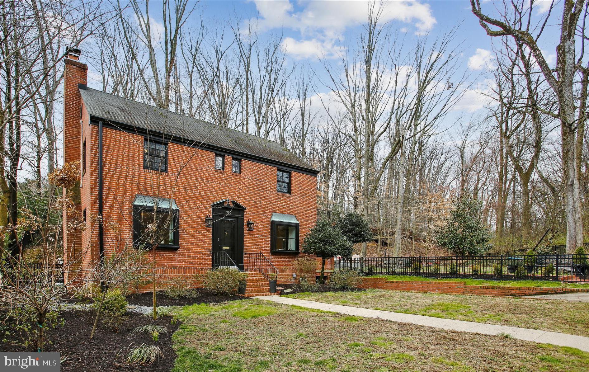 Welcome to 310 & 312 Beverly Drive