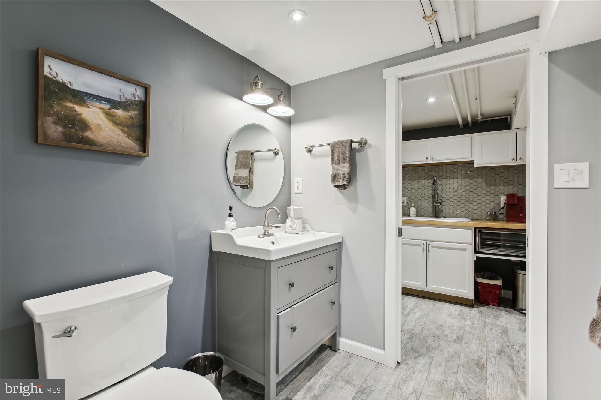 310 Beverley Drive Alexandria, VA 22305 - Photo 30 of 49 Basement Full Bath