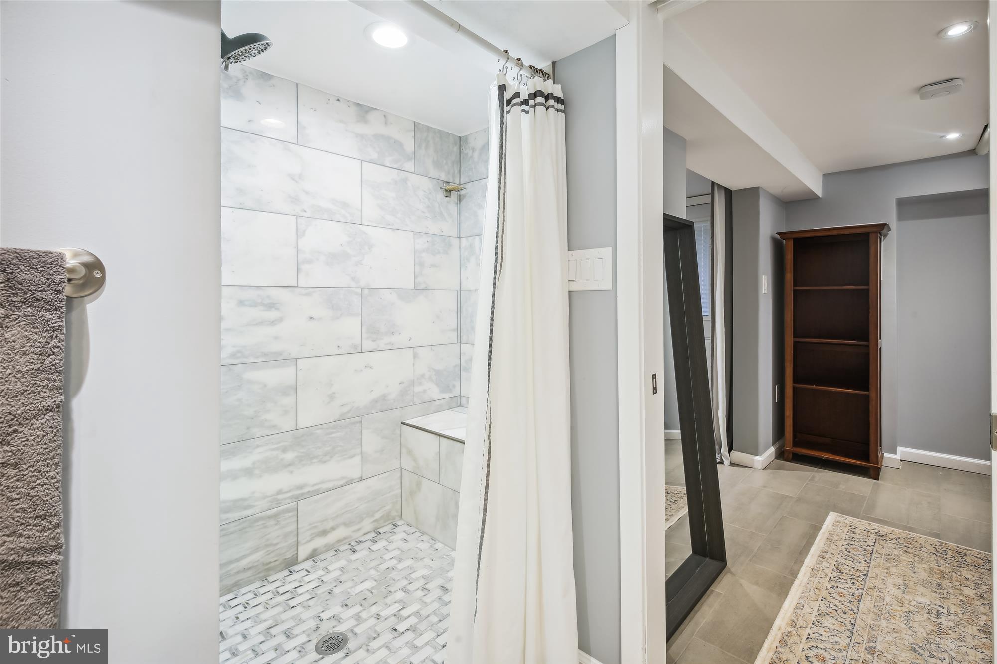 310 Beverley Drive Alexandria, VA 22305 - Photo 31 of 49 Full Bath in basement, standing shower w/bench