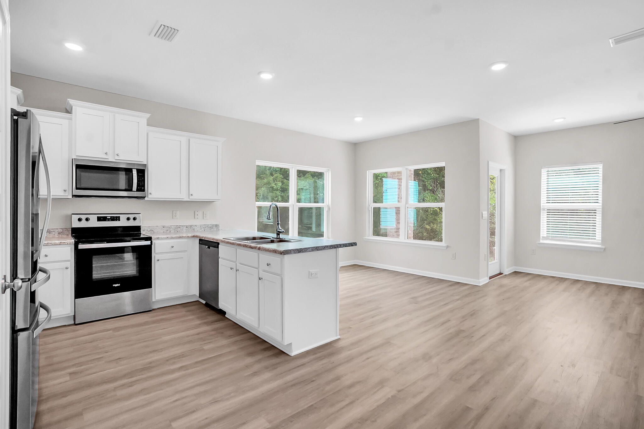 34 Sandywoods Court Freeport, FL 32439 - Photo 6 of 41 A7309525_1