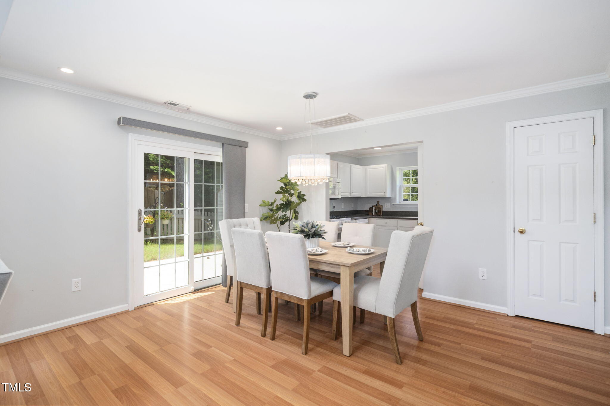 4502 Alderbrook Lane Durham, NC 27713 - Photo 11 of 27 12-web-or-mls-4502 Alderbrook (26 of 138