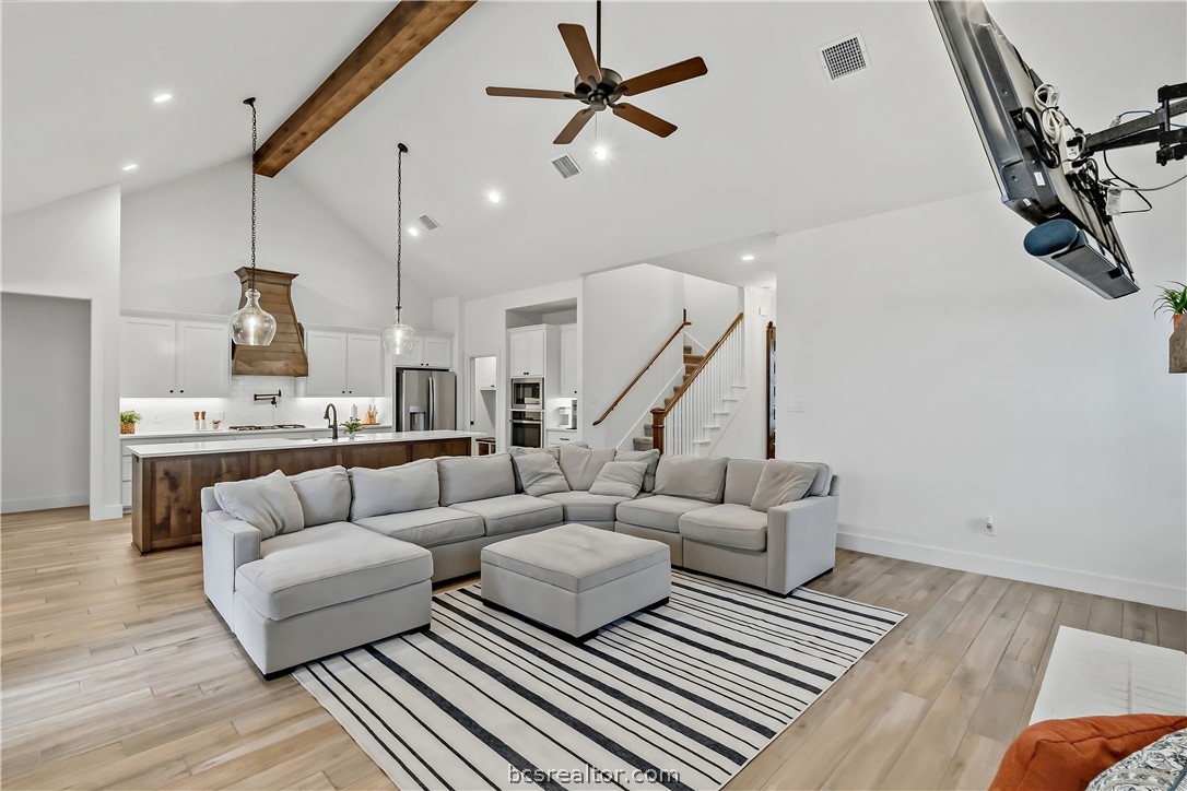 3512 Castine Court Bryan, TX 77808 - Photo 10 of 45