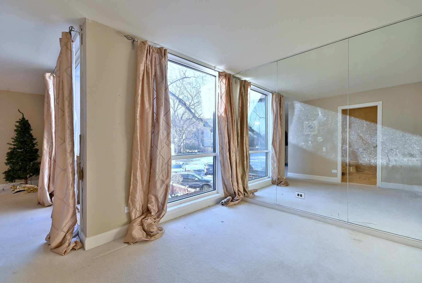 7 Birch Tree Court Elmhurst, IL 60126 - Photo 18 of 31