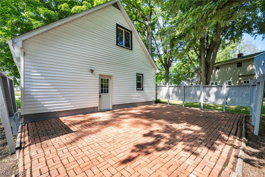 2721 East River Road Newton Falls, OH 44444 - Photo 34 of 44