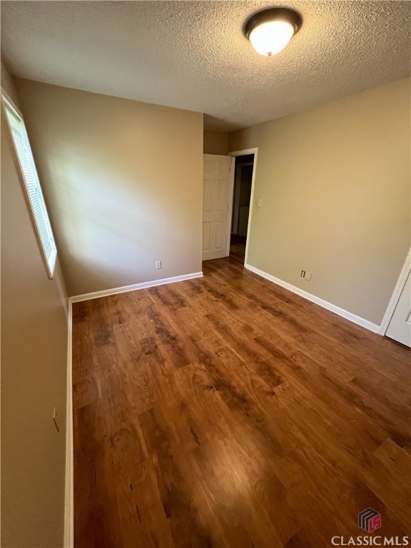 65 Williford Street Commerce, GA 30529 - Photo 8 of 16