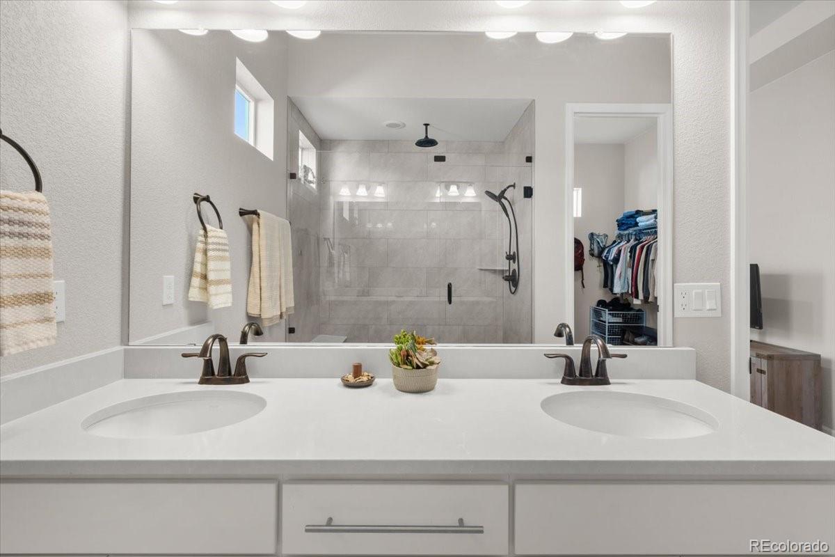 1045 Brocade Drive Highlands Ranch, CO 80126 - Photo 15 of 41