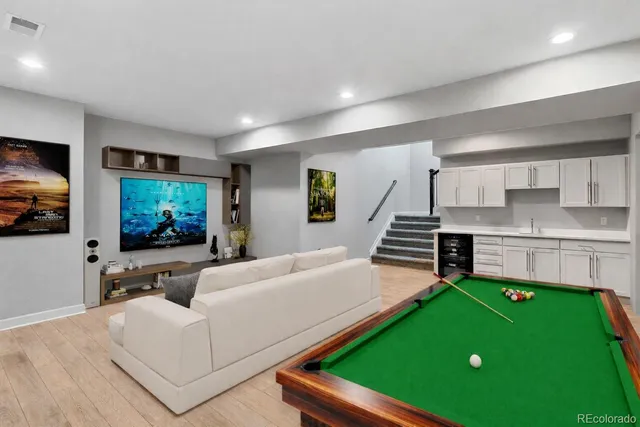 $915,000 | 1045 Brocade Drive, Highlands Ranch, CO 80126