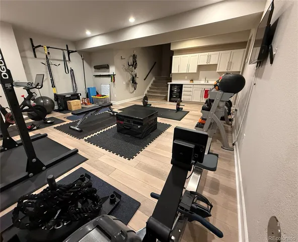 $915,000 | 1045 Brocade Drive, Highlands Ranch, CO 80126